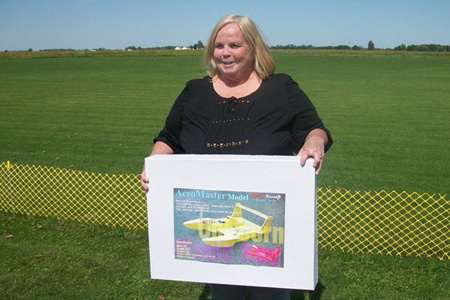 Joyce Willison with door prize win